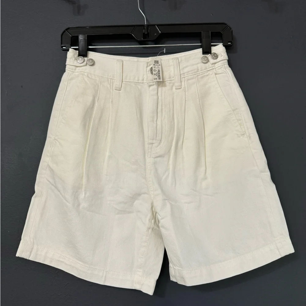 Madewell White Denim Harlow Pleated Shorts NWT
